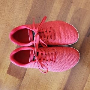 Red 7.5 Women's NOBULL Trainers